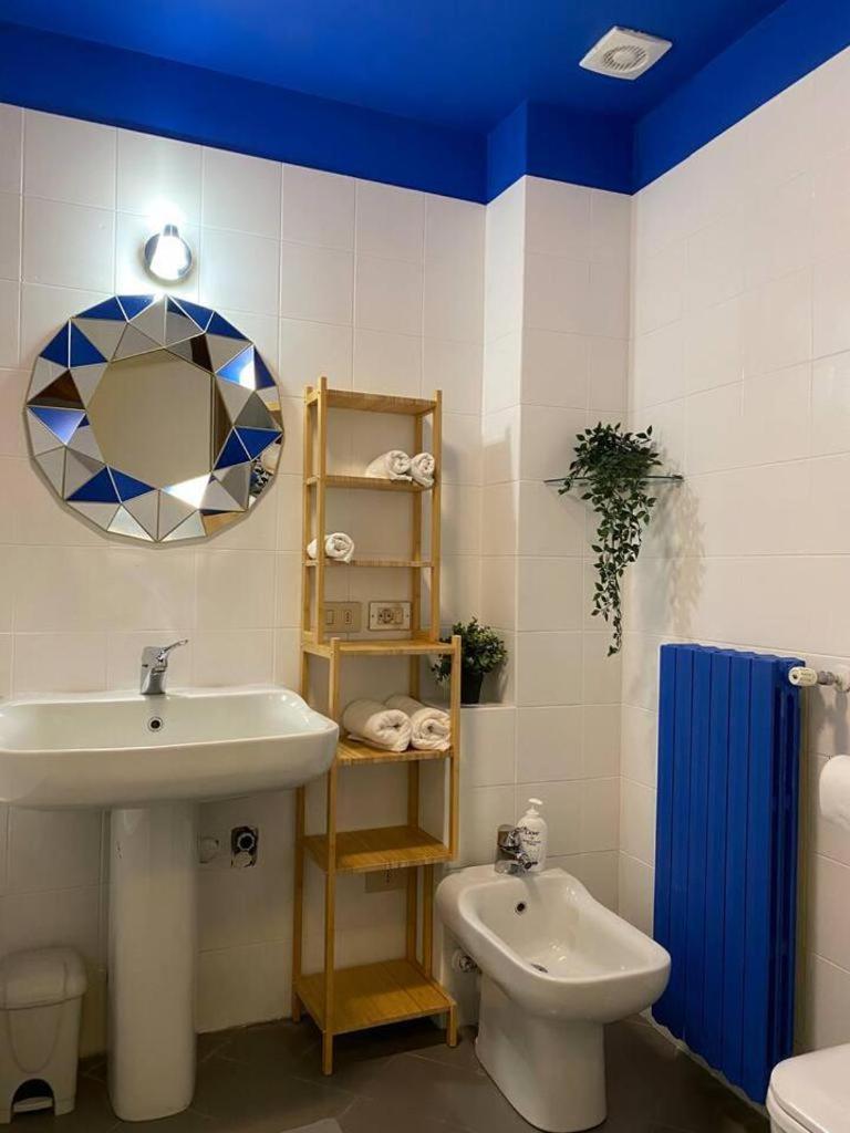 Design Villa With Parking Navigli Area Milano Ngoại thất bức ảnh